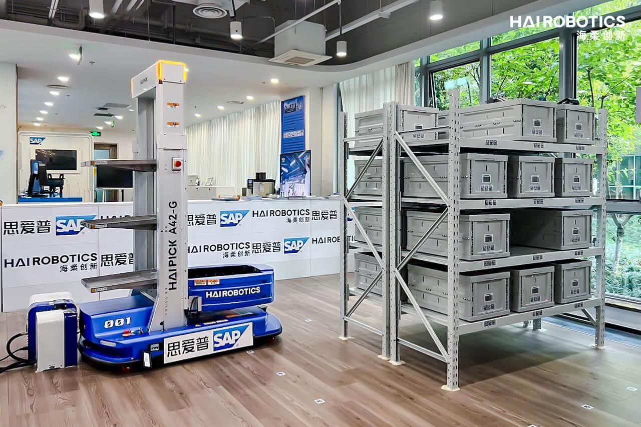 永利ACR机器人在SAP中国研究院展出